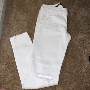 *SALE-DONATING ON 11/5* Harper white skinny jeans with holes, size 26